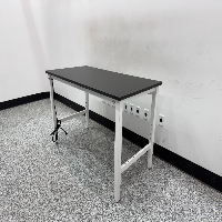 6' Laboratory Bench image 1